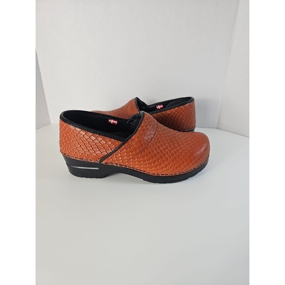 SANITA THE ORIGINAL DANISH CLOGS Comfort Clog Brown Animal Print Sz 9.5-40 - Picture 4 of 14